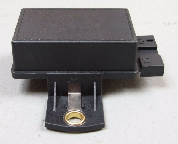 REGLER BOSCH 12V LADA 1200 / YUGO / TRAKTOR SAME 130613 - Image 4