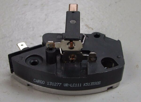 REGLER FORD ESCORT KOMATSU JCB BOBCAT CATERPILLAR 131277 ARE4001 - Image 3