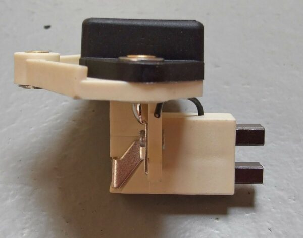 REGLER BOSCH 24V MAN HOCL 18T EL M L 131340 ARE0032 - Image 3