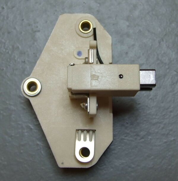 REGLER BOSCH 24V MAN HOCL 18T EL M L 131340 ARE0032 - Image 4