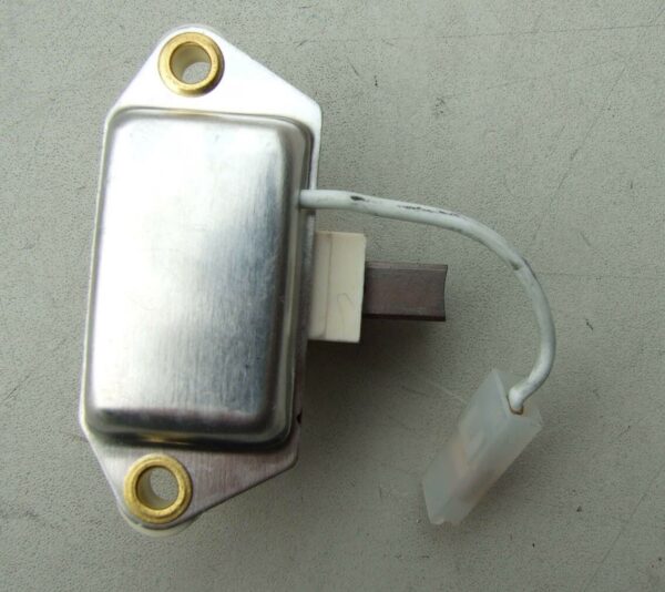 REGLER MAGNETON JCB / JOHN DEERE / CASE ARE9018 - Image 2