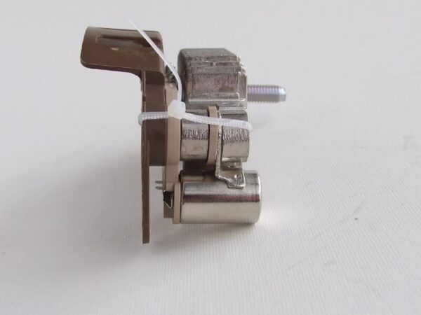DIODNA PLOCA MITSUBISHI L200 L300 PAJERO 137077 - Image 3