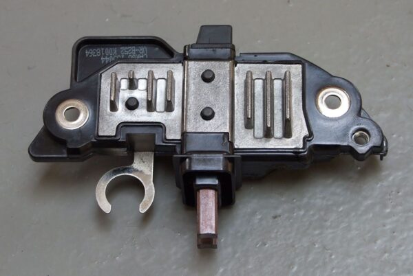 REGLER BOSCH 12V OPEL ASTRA G H VECTRA C 139044 ARE0012 - Image 2