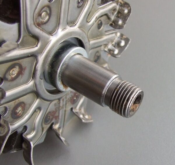ROTOR ALTERNATORA VALEO BMW 520 525 530 - Image 4