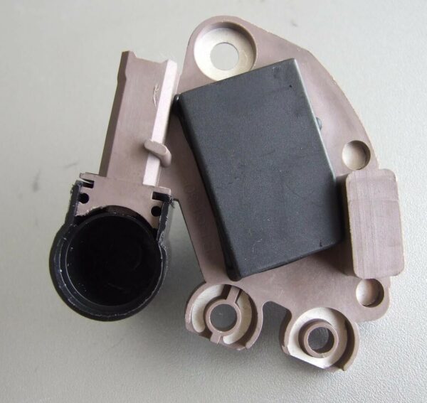 REGLER VALEO 12V MERCEDES A KLASA 140 160 170 VANEO 234961 ARE3026 - Image 2