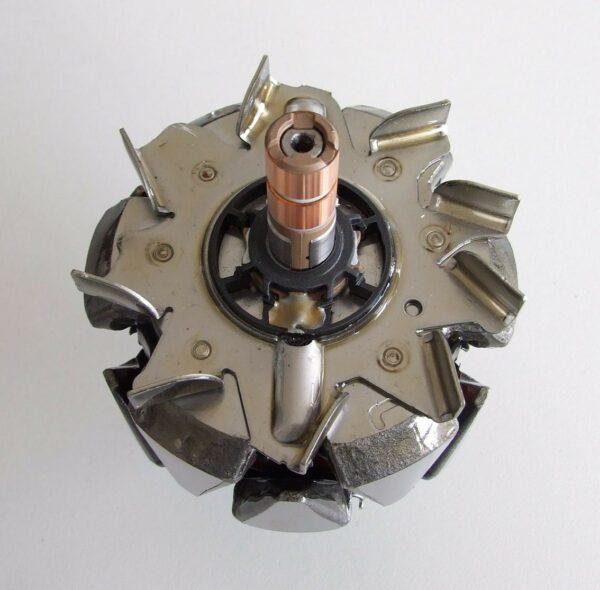 ROTOR ALTERNATORA VALEO PEUGEOT 3070 308 / CITROEN C4 AR3010 - Image 2