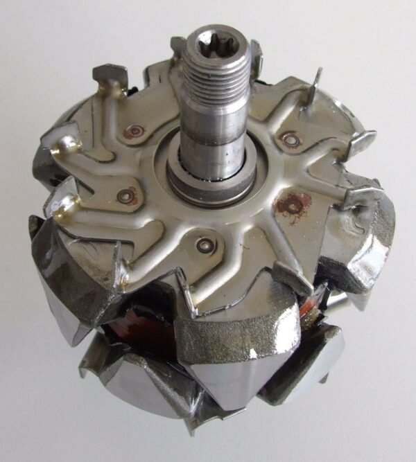 ROTOR ALTERNATORA VALEO PEUGEOT 3070 308 / CITROEN C4 AR3010 - Image 4