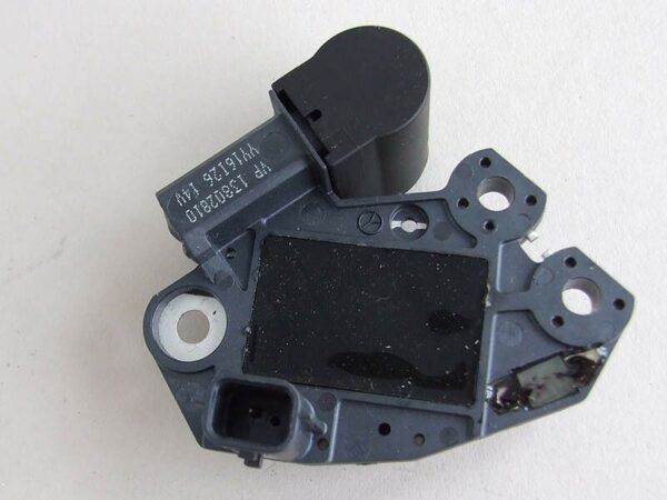 REGLER VALEO 12V MEGAN II III / SCANIC II III ARE3093 333737 - Image 2