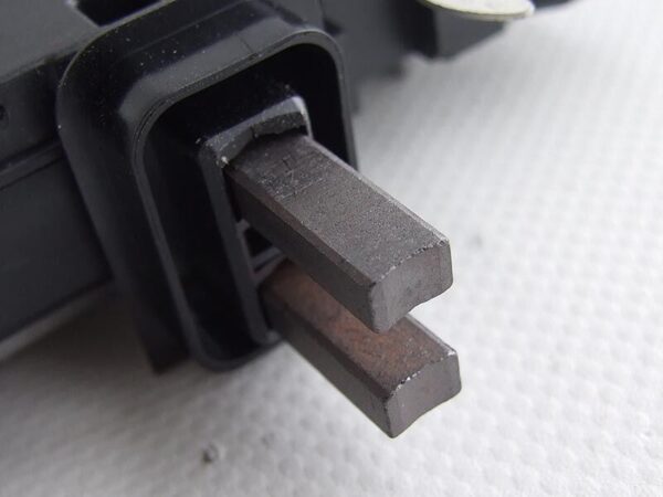 REGLER BOSCH 24V MAN TG 18310 SCANIA PLATFORM ARE0086 335042 - Image 4