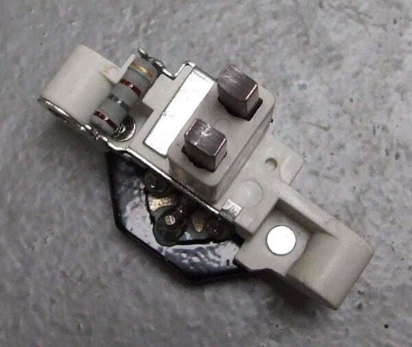 REGLER BOSCH MERCEDES C W202 E W210 SPRINTER 903 134761 ARE0007 - Image 3