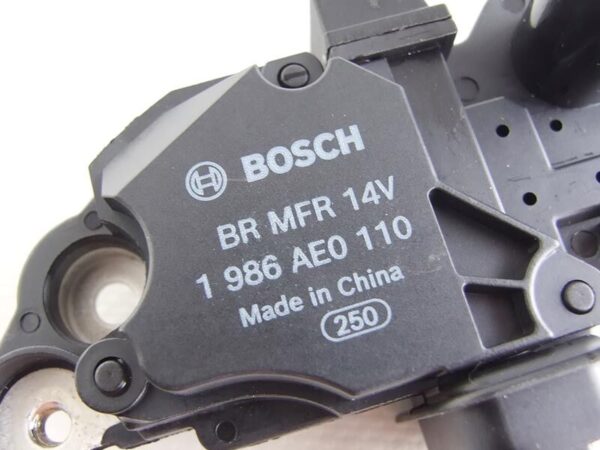 REGLER BOSCH VW TRANSPORTER T4 T5 / GOLF IV / SKODA RAPID - Image 2