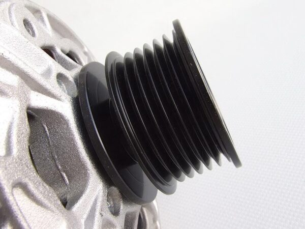ALTERNATOR BOSCH 12V 70A VW PASSAT T4 SHARAN VENTO - Image 5