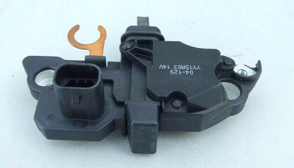 REGLER ALTERNATORA BOSCH 12V OPEL ASTRA H GTC 1.9 CDTI F00M144109 - Image 2