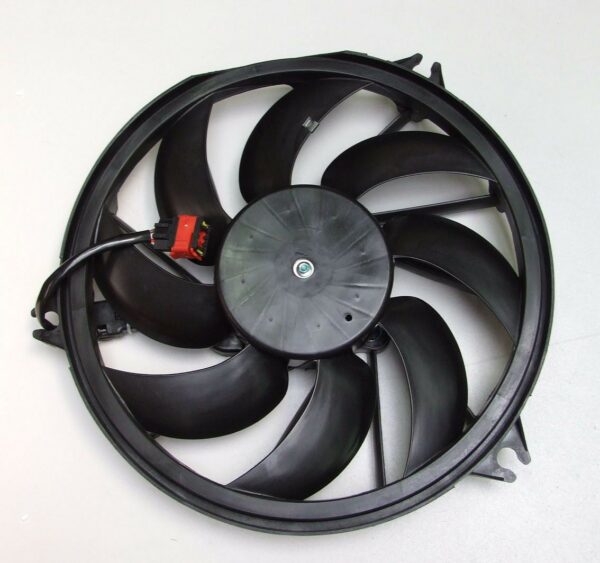 VENTILATOR HLADNJAKA MOTORA PEUGEOT 206 2.0 HDI 99-07 - Image 3