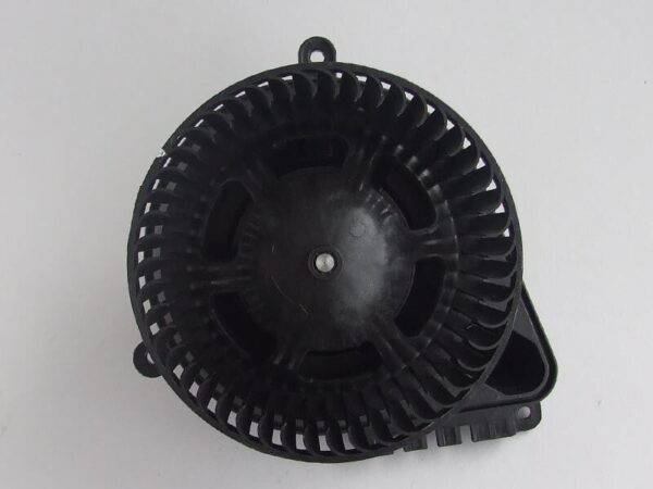 VENTILATOR KABINE 12V MERCEDES SPRINTER 0008352285 0018305608 - Image 2