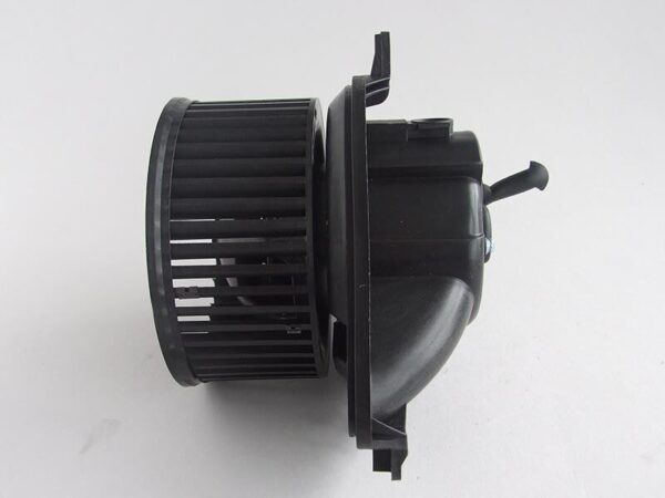 VENTILATOR KABINE 12V MERCEDES SPRINTER 0008352285 0018305608 - Image 3