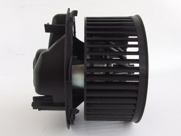VENTILATOR KABINE RENAULT CLIO 05-14 / 7701062225 / 7701062226 - Image 3