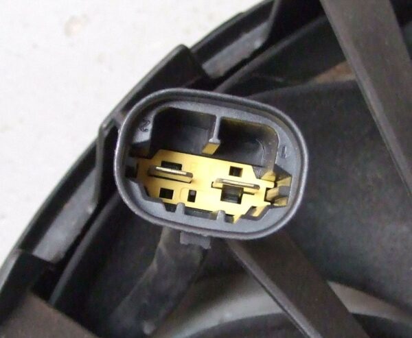 VENTILATOR HLADNJAKA PEUGEOT 307 308 406 / CITROEN C4 BERLINGO - Image 4