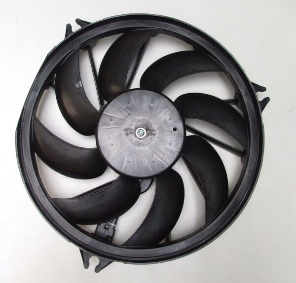 VENTILATOR HLADNJAKA MOTORA PEUGEOT 206 1.4 HDI 01-07 - Image 2