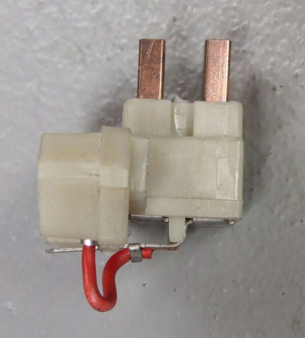 NOSAČ ČETKICA ALTERNATORA MAGNETI MARELLI / ISKRA / DENSO / EFEL - Image 2